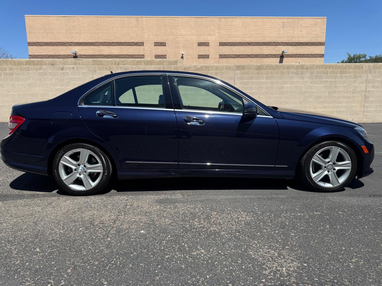 Mercedes-Benz C-Class C300 Sport Sedan 2011
