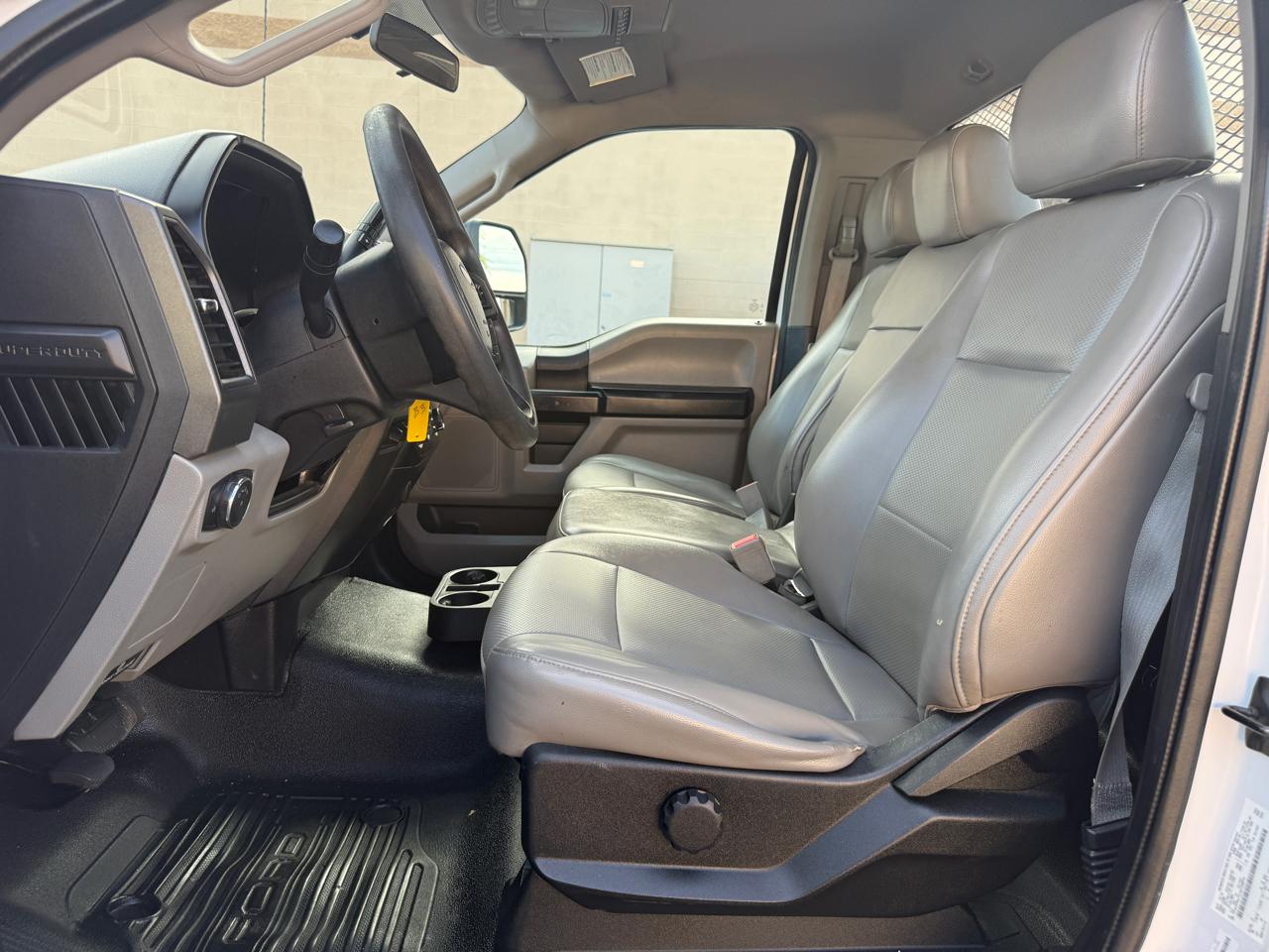 Ford F-550 Regular Cab DRW 2WD 2018