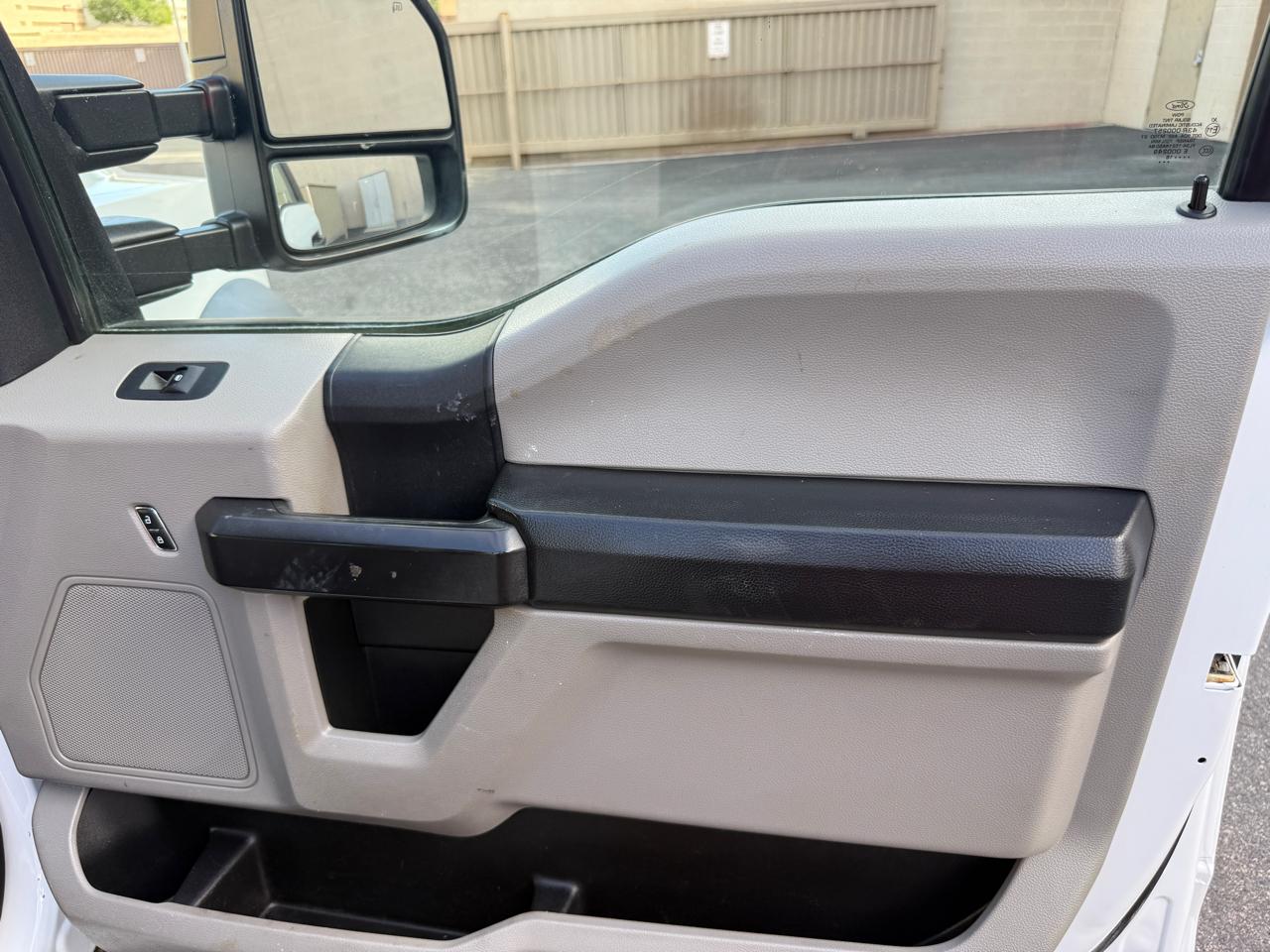 Ford F-550 Regular Cab DRW 2WD 2018