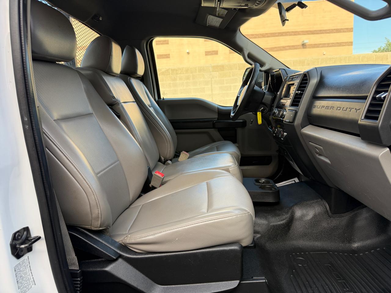 Ford F-550 Regular Cab DRW 2WD 2018