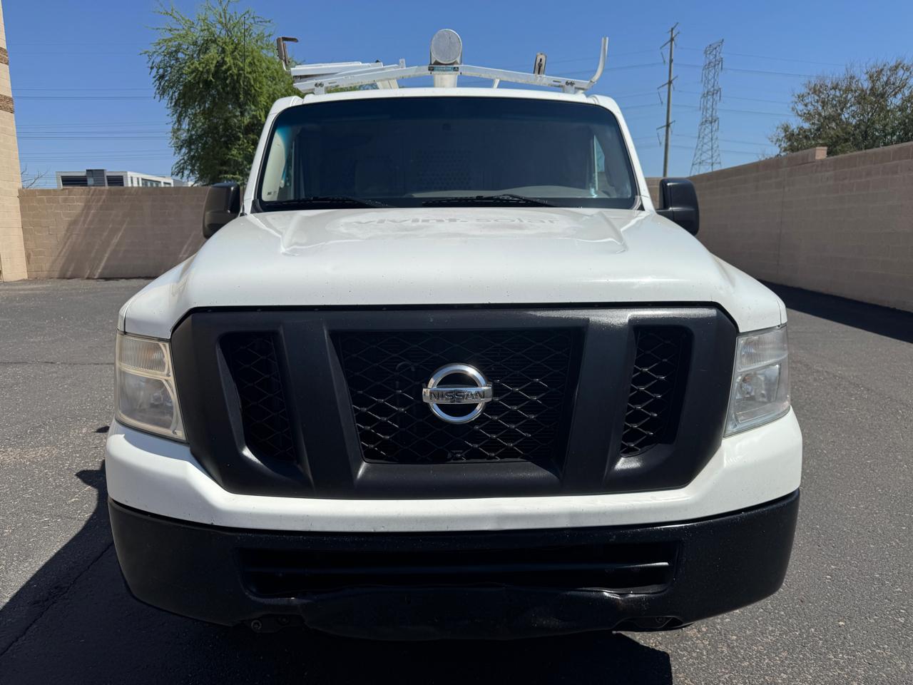 Nissan NV 1500  2013