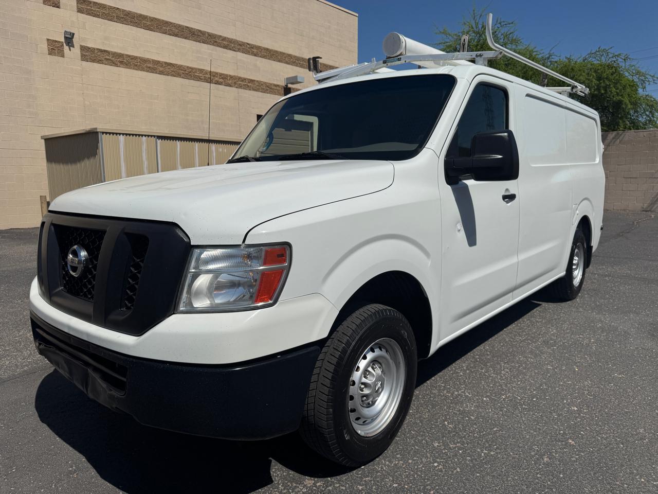 Nissan NV 1500  2013