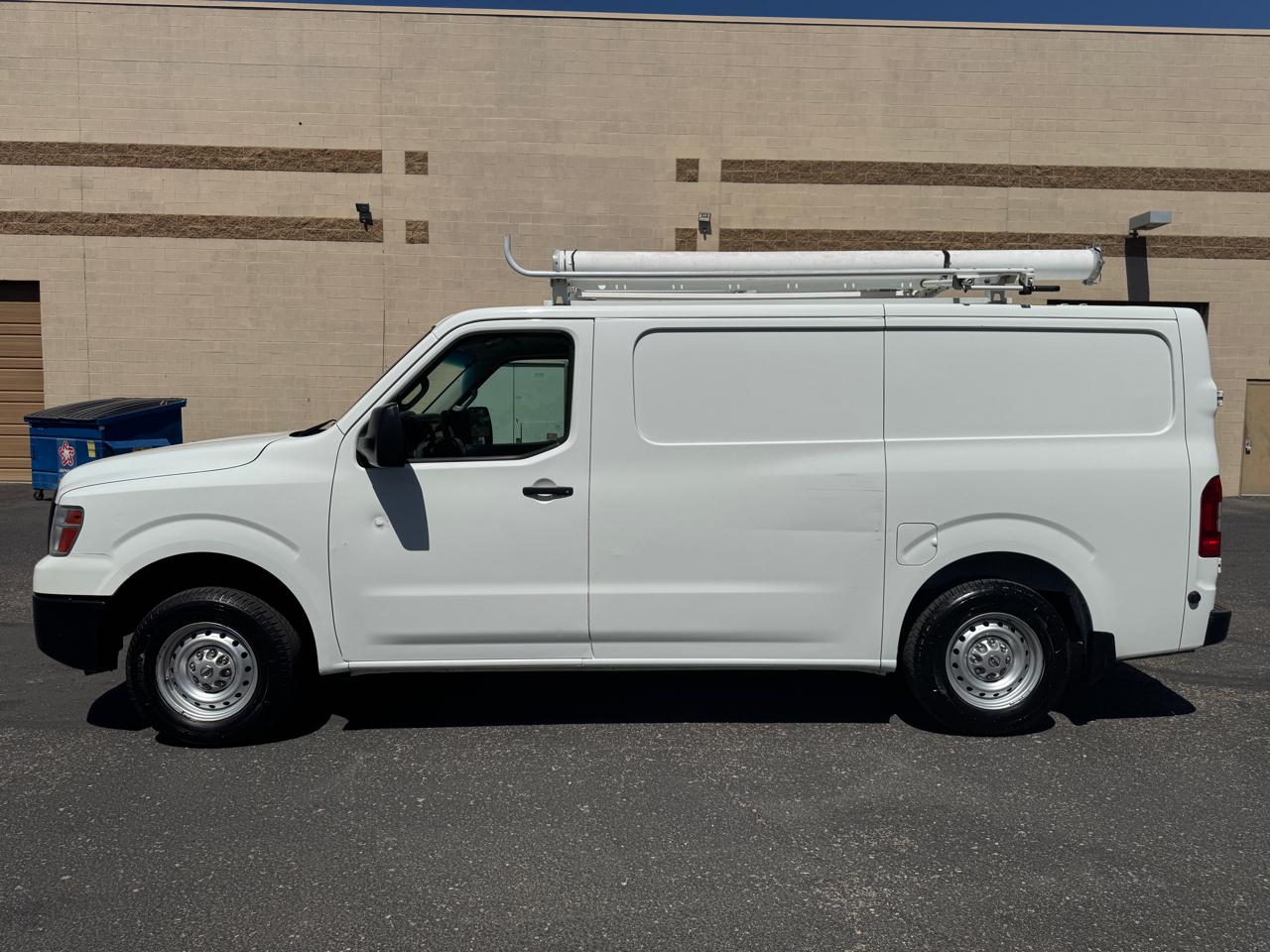 Nissan NV 1500  2013