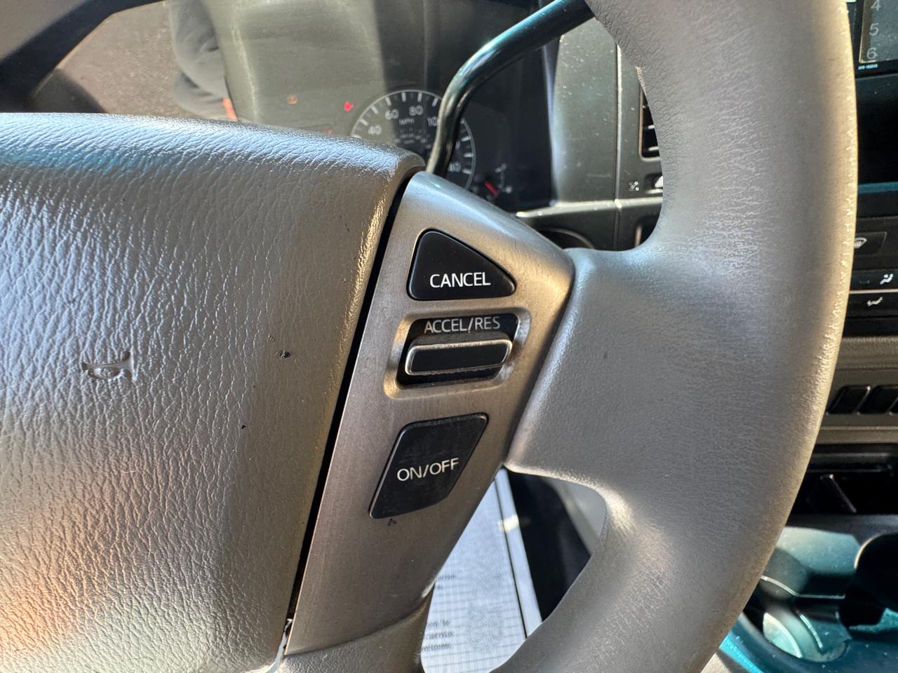 Nissan NV 1500  2013