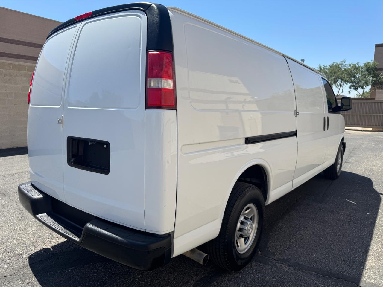 Chevrolet Express 3500 Cargo Extended 2017