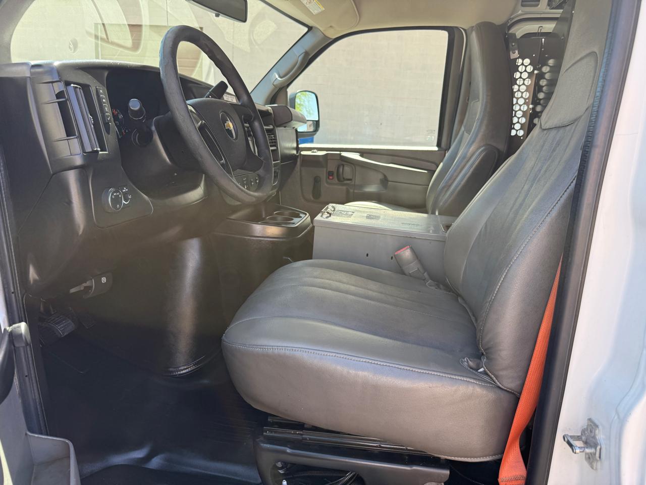 Chevrolet Express 2500 Cargo 2013