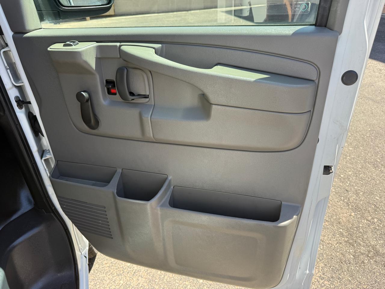 Chevrolet Express 2500 Cargo 2013