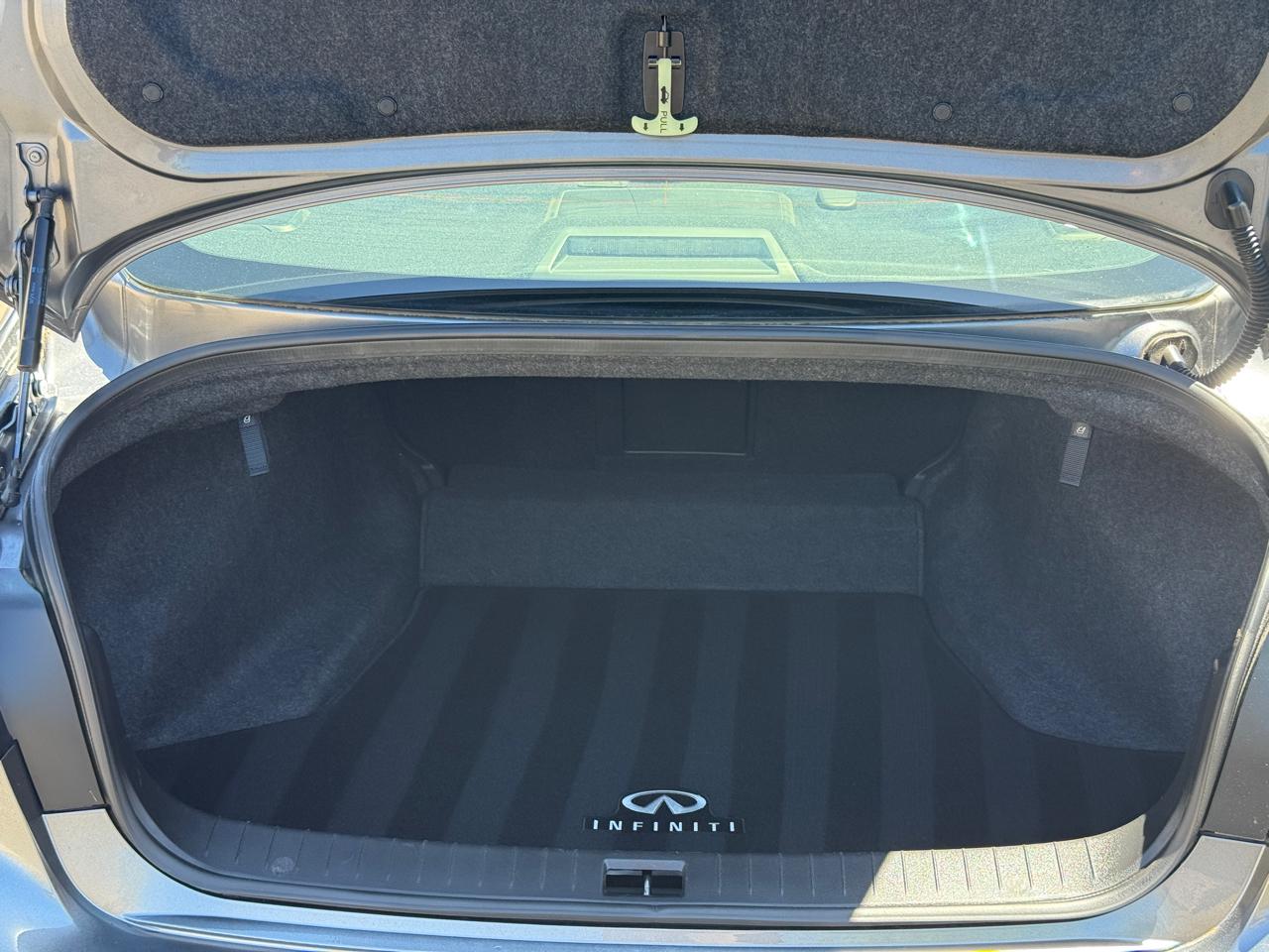 Infiniti Q50 Red Sport 400 AWD 2016