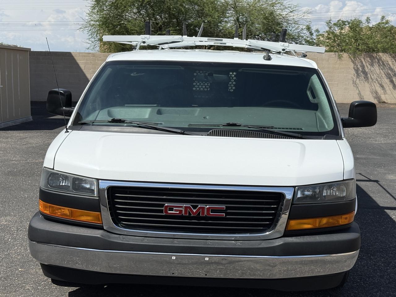 GMC Savana G2500 Cargo 2019