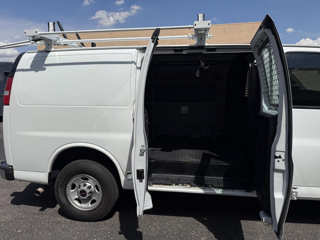 GMC Savana G2500 Cargo 2019