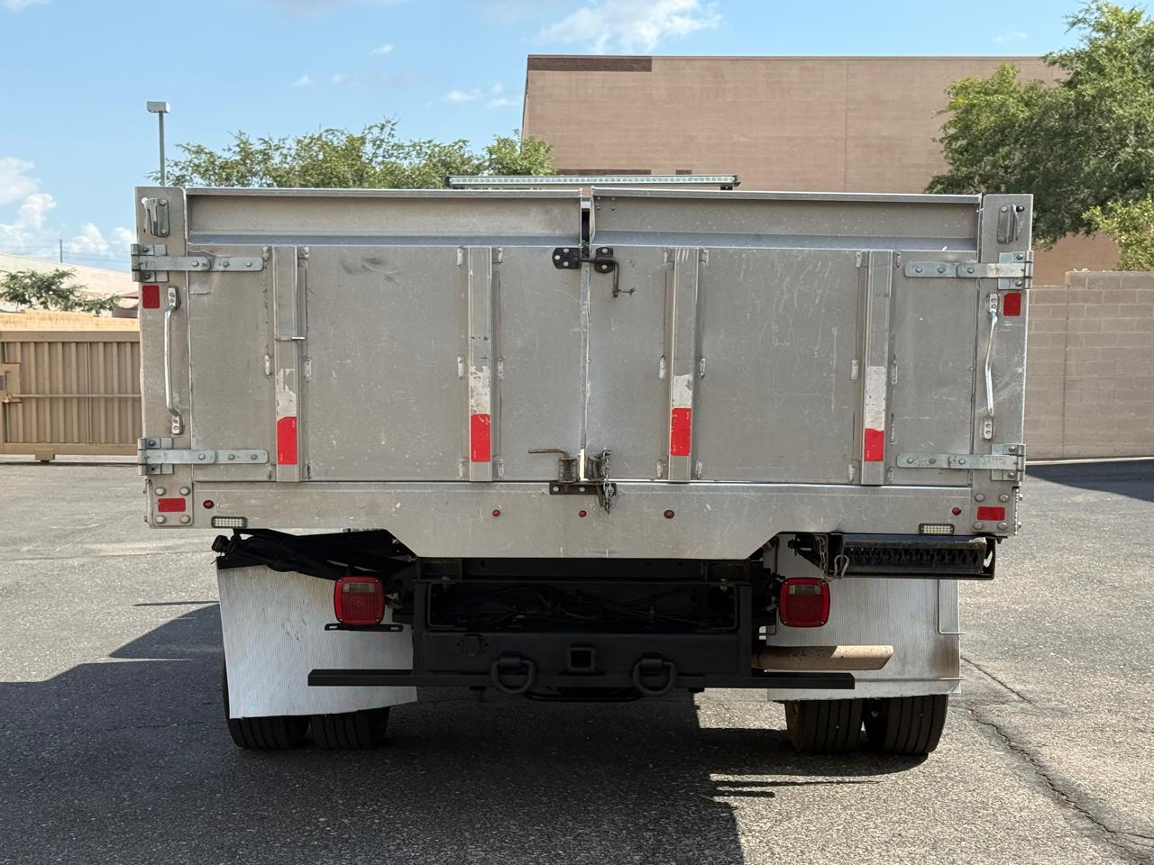 Ford F-450 SD Crew Cab DRW 2WD 2017