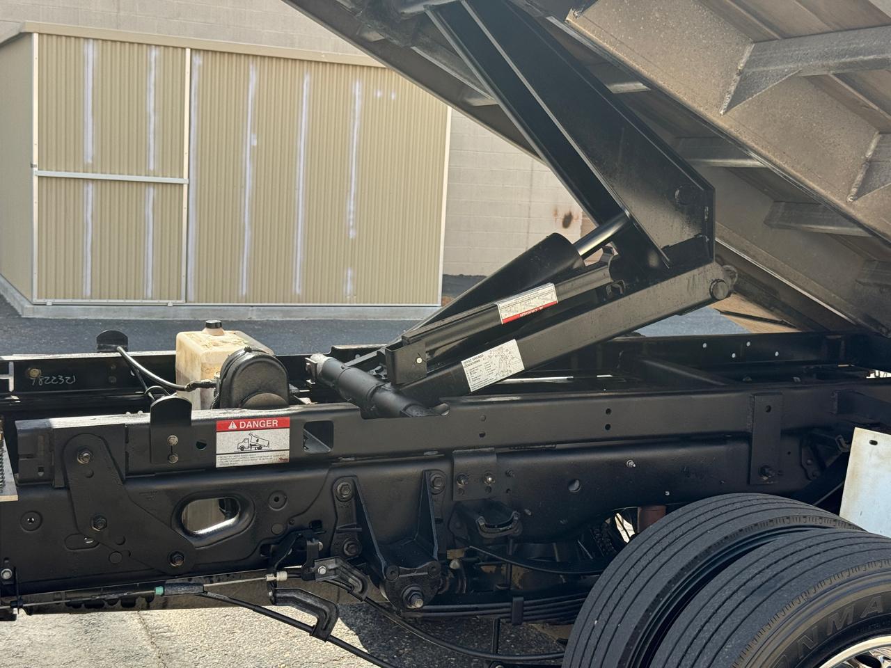 Ford F-450 SD Crew Cab DRW 2WD 2017