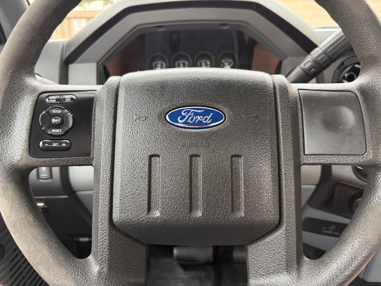 Ford F-250 SD XL 2WD 2013