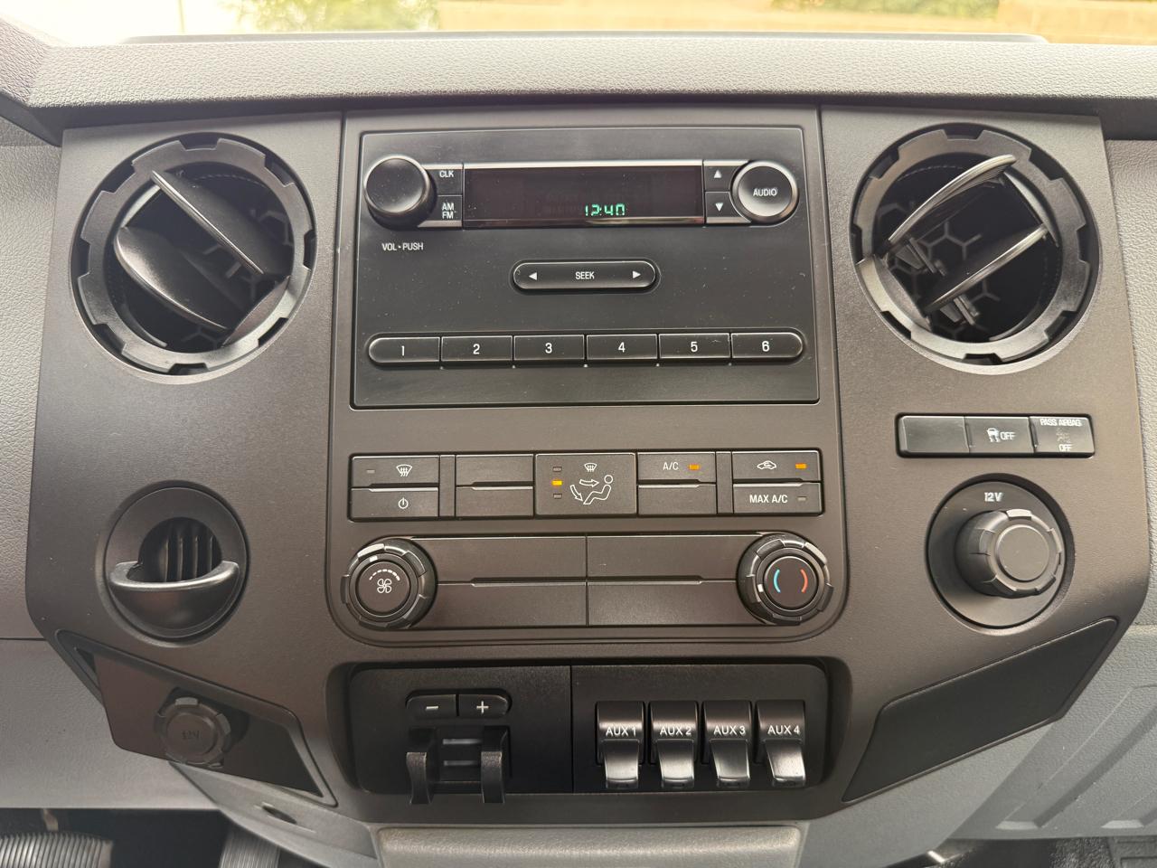Ford F-250 SD XL 2WD 2013
