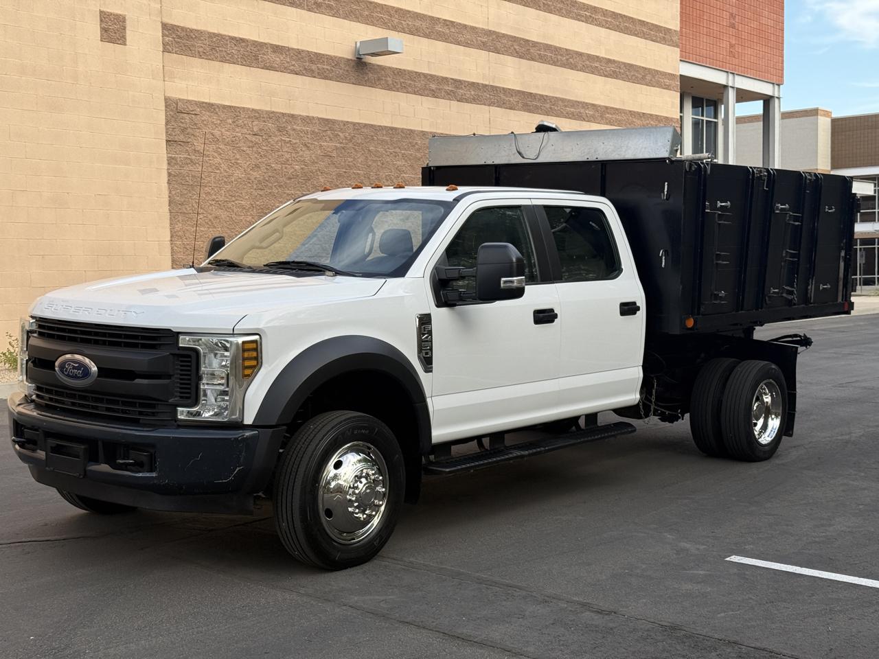Ford F-450 SD Crew Cab DRW 2WD 2018