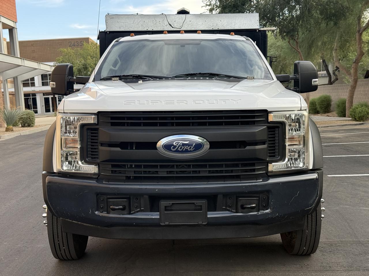 Ford F-450 SD Crew Cab DRW 2WD 2018