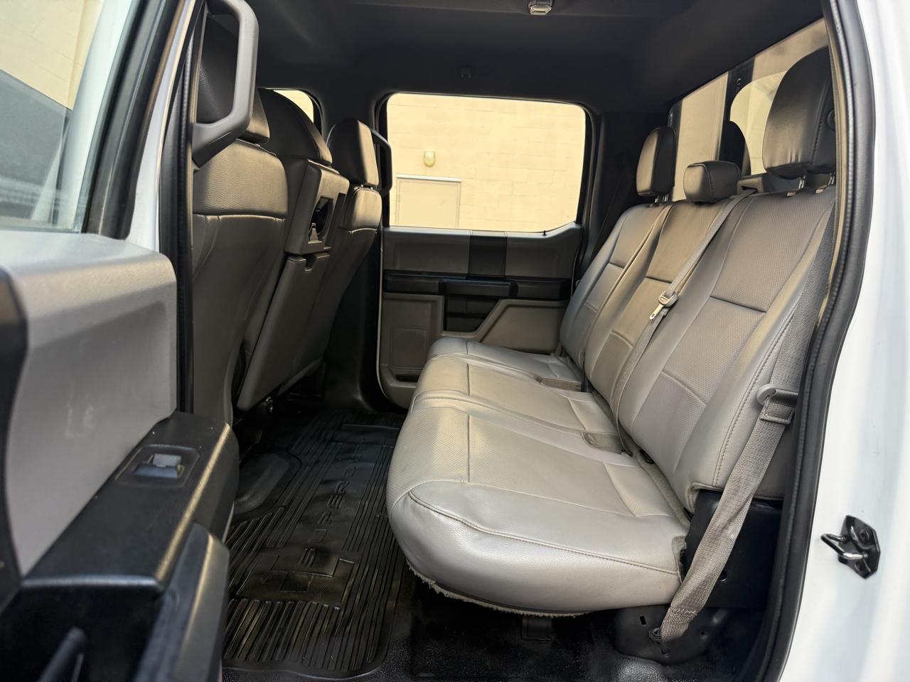 Ford F-450 SD Crew Cab DRW 2WD 2018