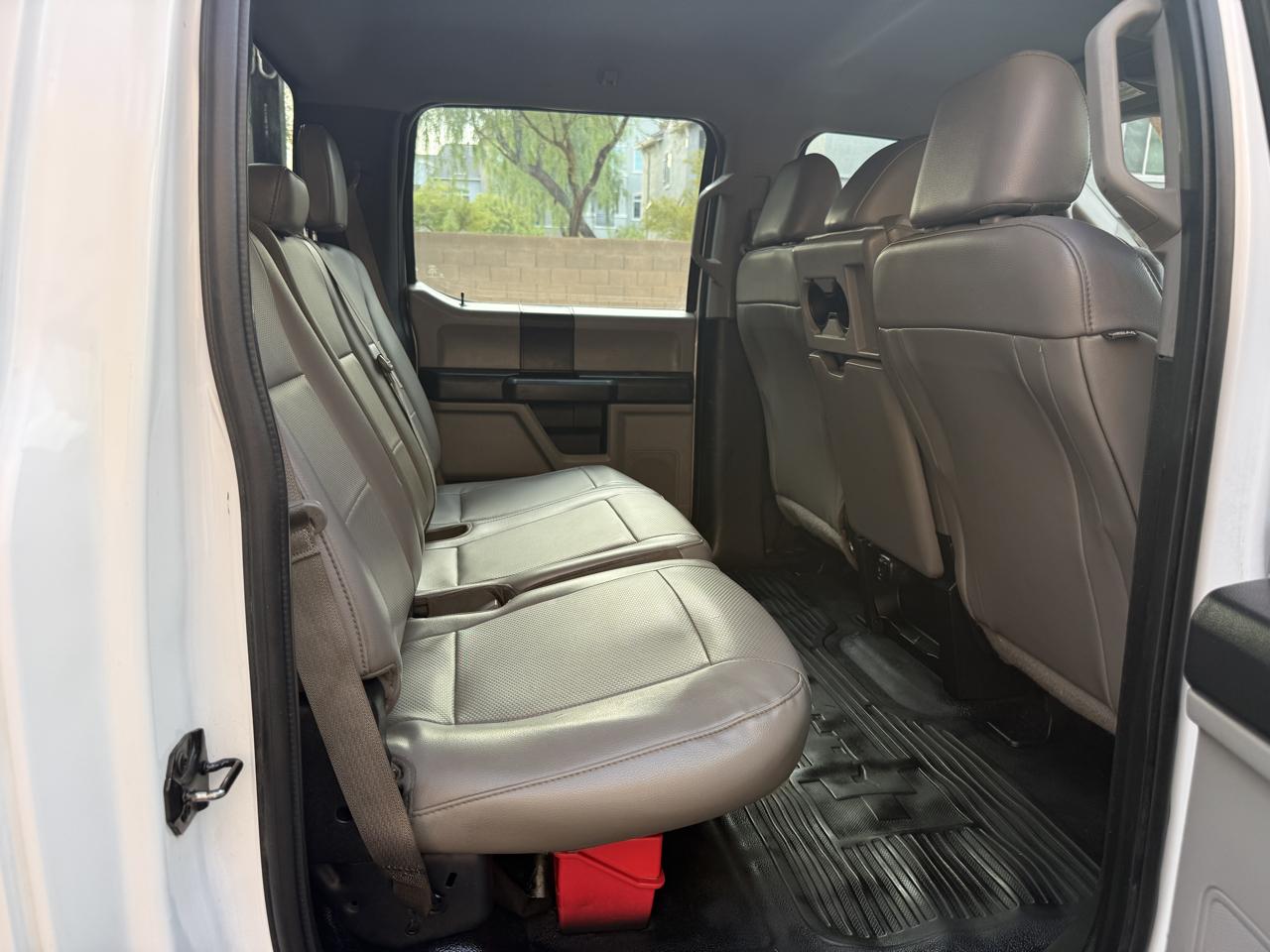 Ford F-450 SD Crew Cab DRW 2WD 2018