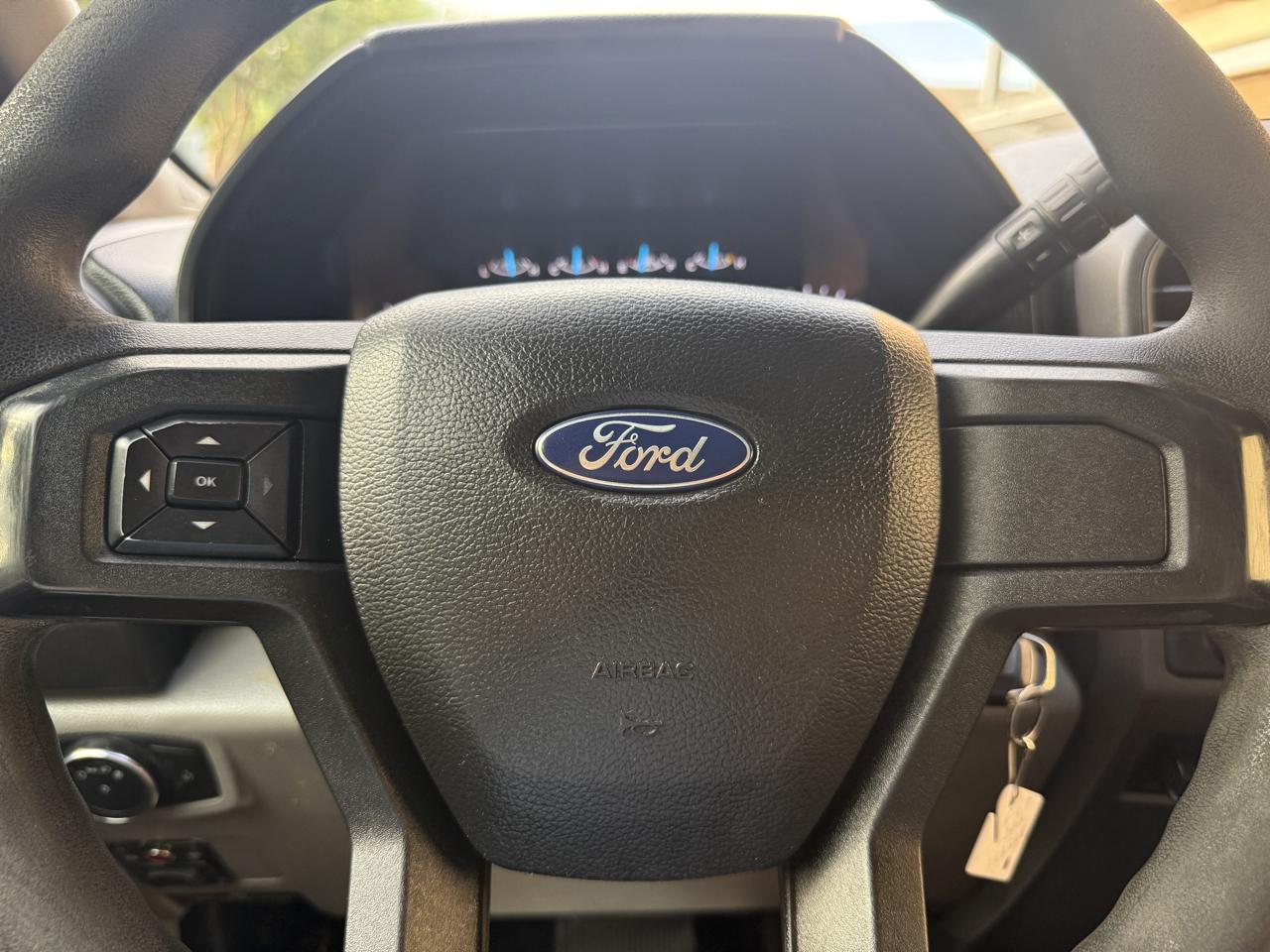 Ford F-450 SD Crew Cab DRW 2WD 2018