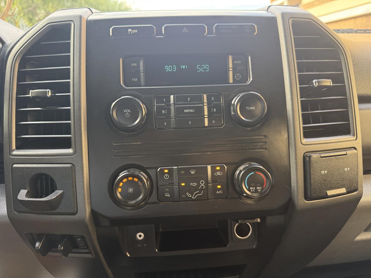 Ford F-450 SD Crew Cab DRW 2WD 2018
