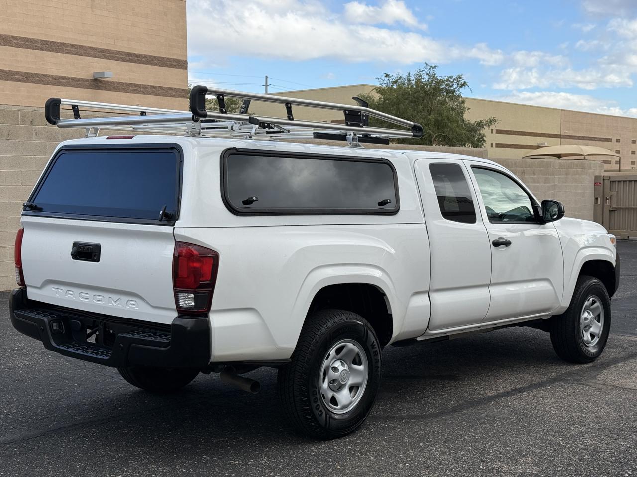 Toyota Tacoma SR5 Access Cab I4 6AT 2WD 2022