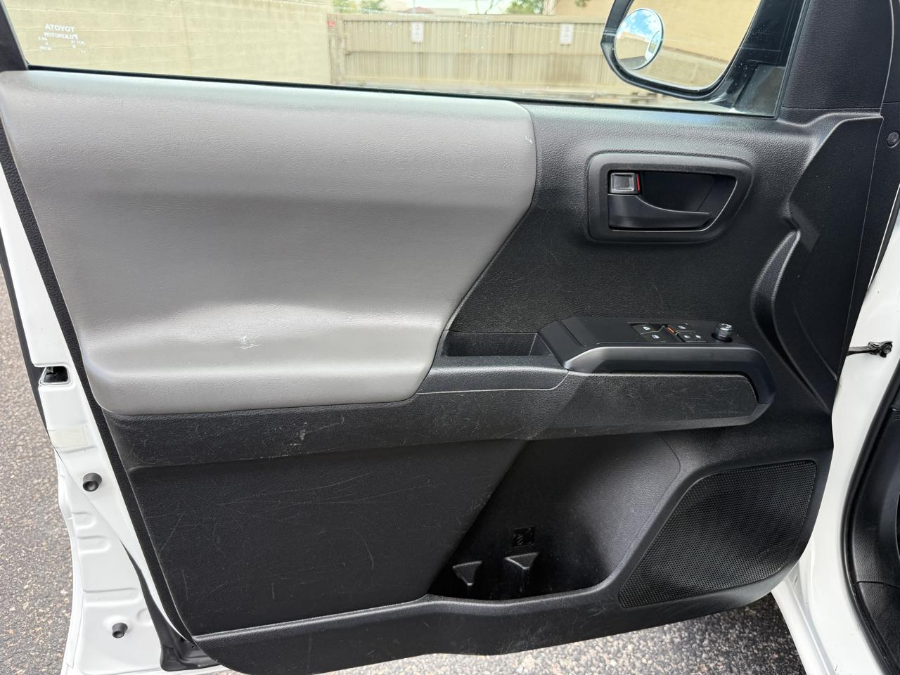 Toyota Tacoma SR5 Access Cab I4 6AT 2WD 2022