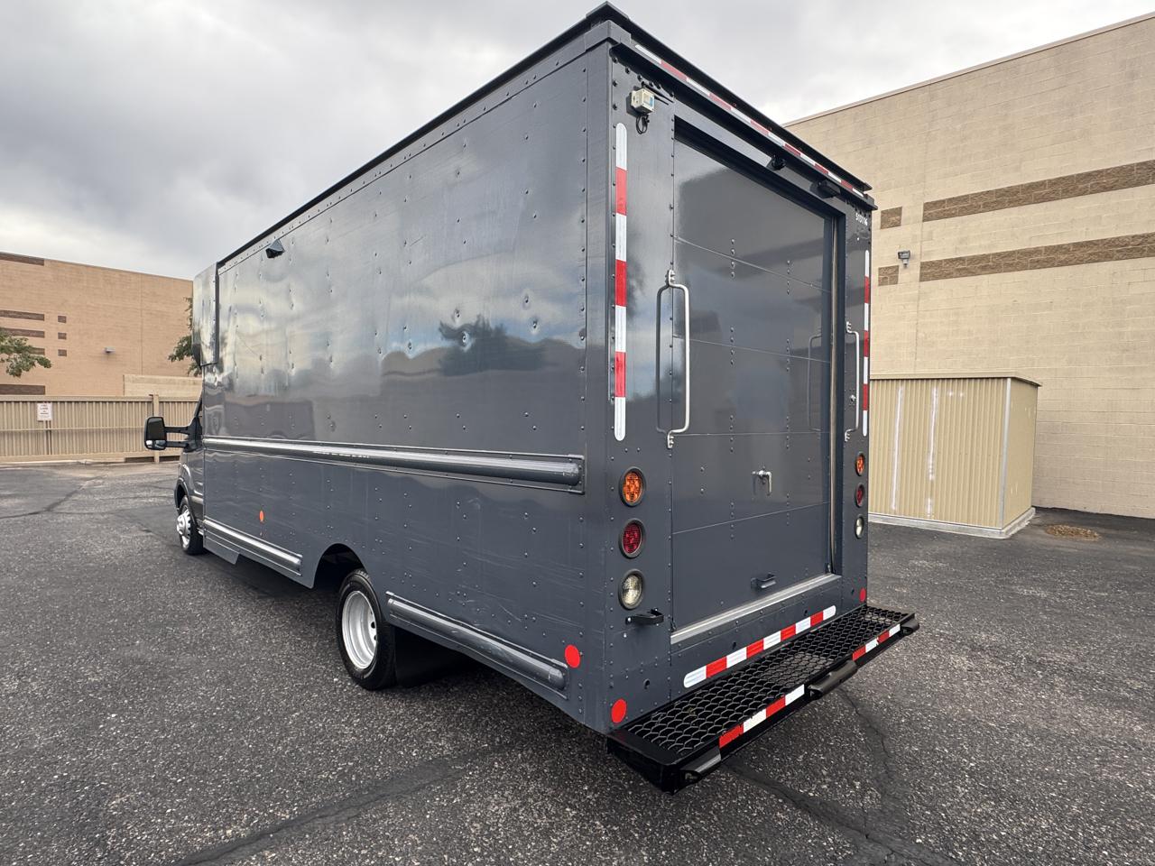 Ford Transit T-350 HD DRW 2021