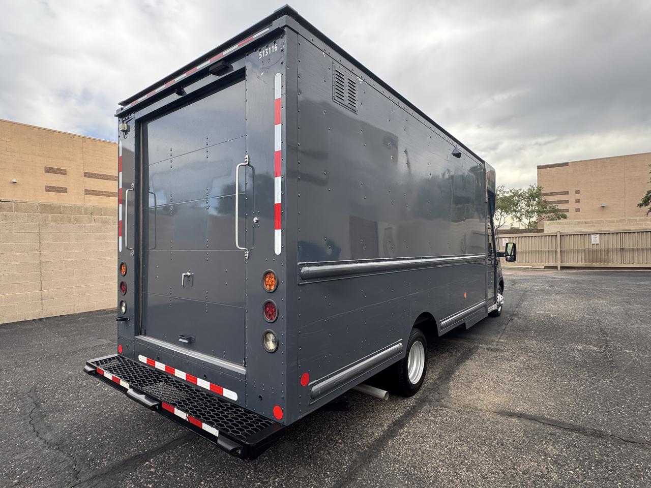 Ford Transit T-350 HD DRW 2021