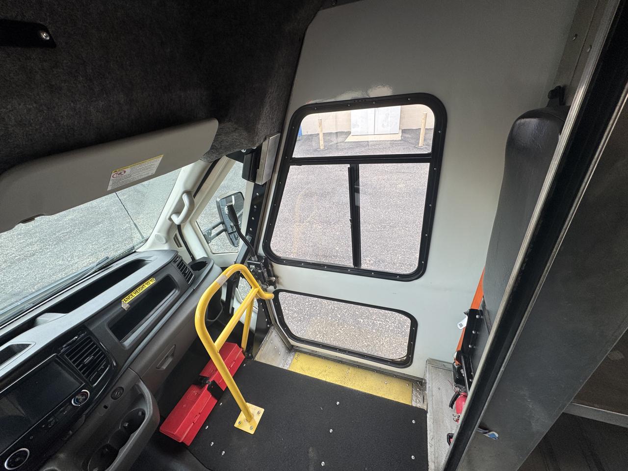 Ford Transit T-350 HD DRW 2021