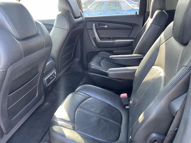 GMC Acadia SLT-2 FWD 2008