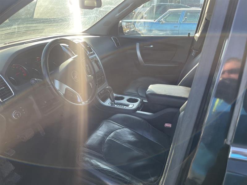 GMC Acadia SLT-2 FWD 2008