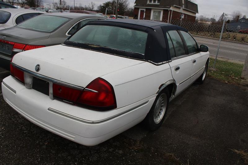 Mercury Grand Marquis LS 2001