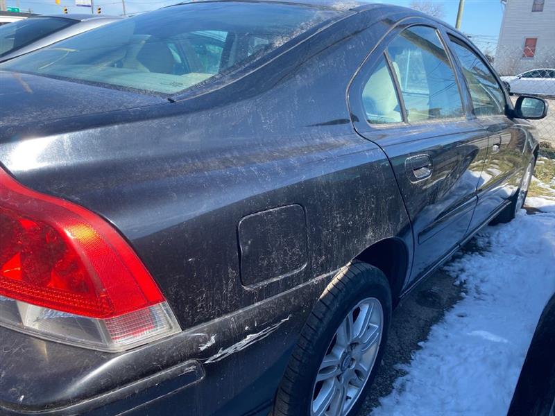 Volvo S60 2.5T AWD 2009