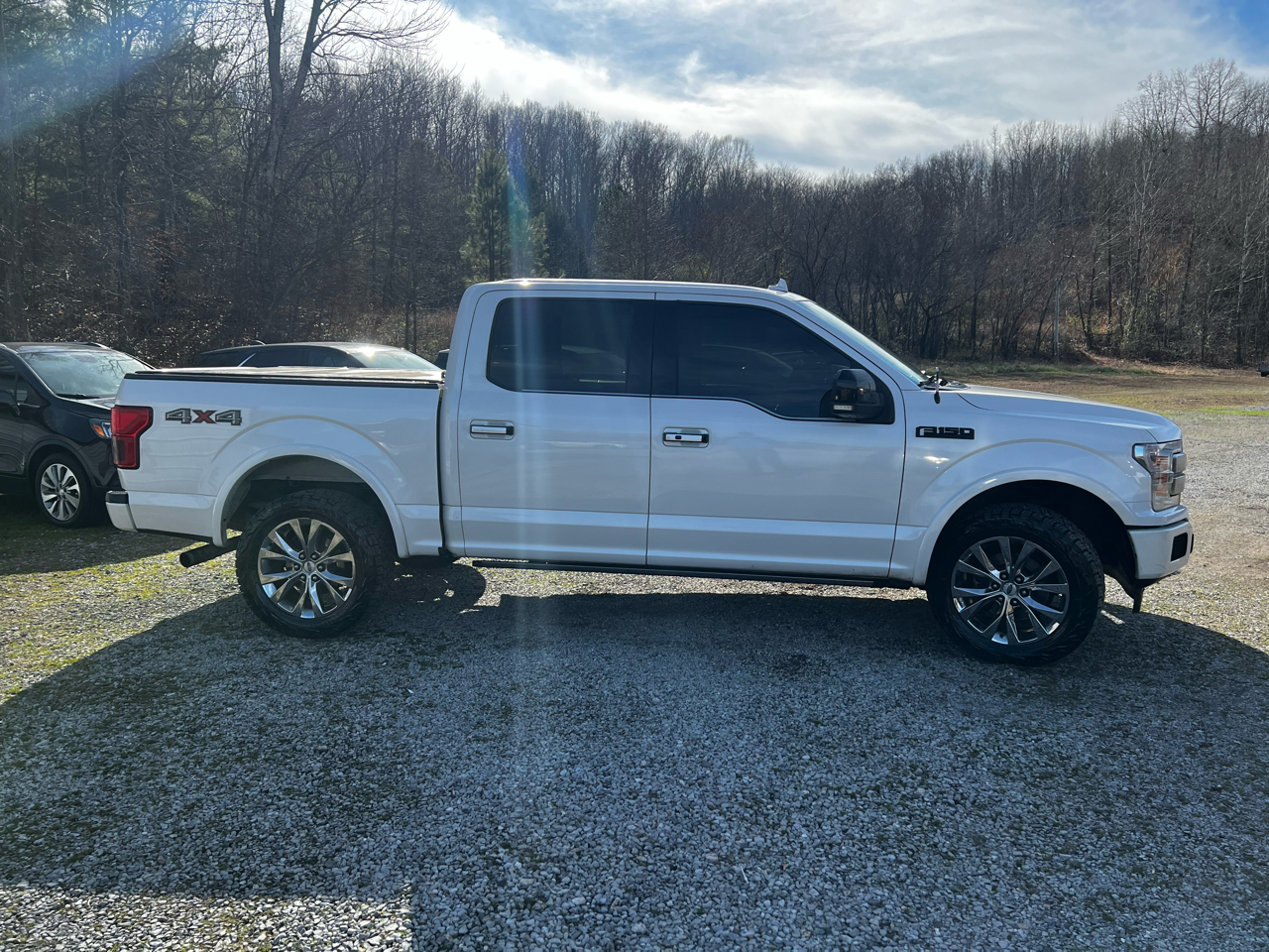 Ford F-150 4WD SuperCrew 145" Platinum 2018