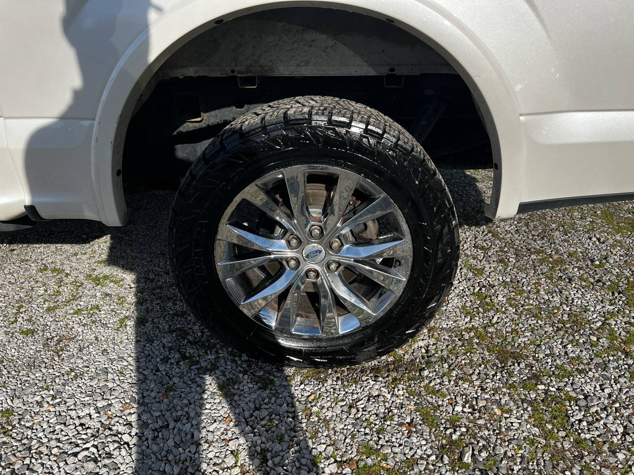Ford F-150 4WD SuperCrew 145" Platinum 2018