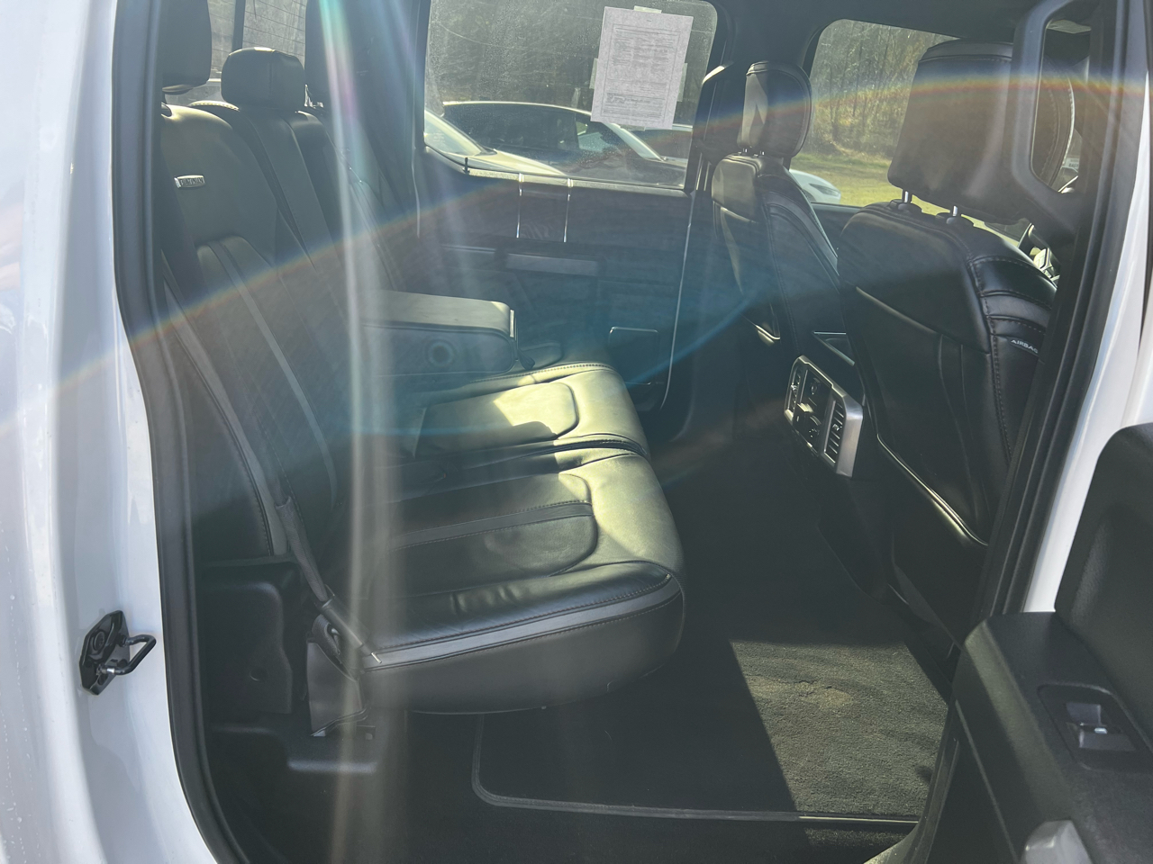 Ford F-150 4WD SuperCrew 145" Platinum 2018