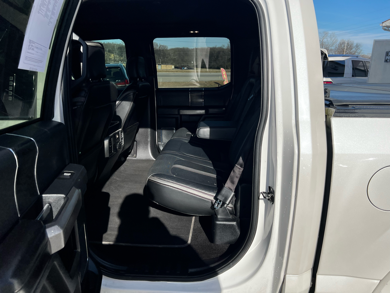 Ford F-150 4WD SuperCrew 145" Platinum 2018