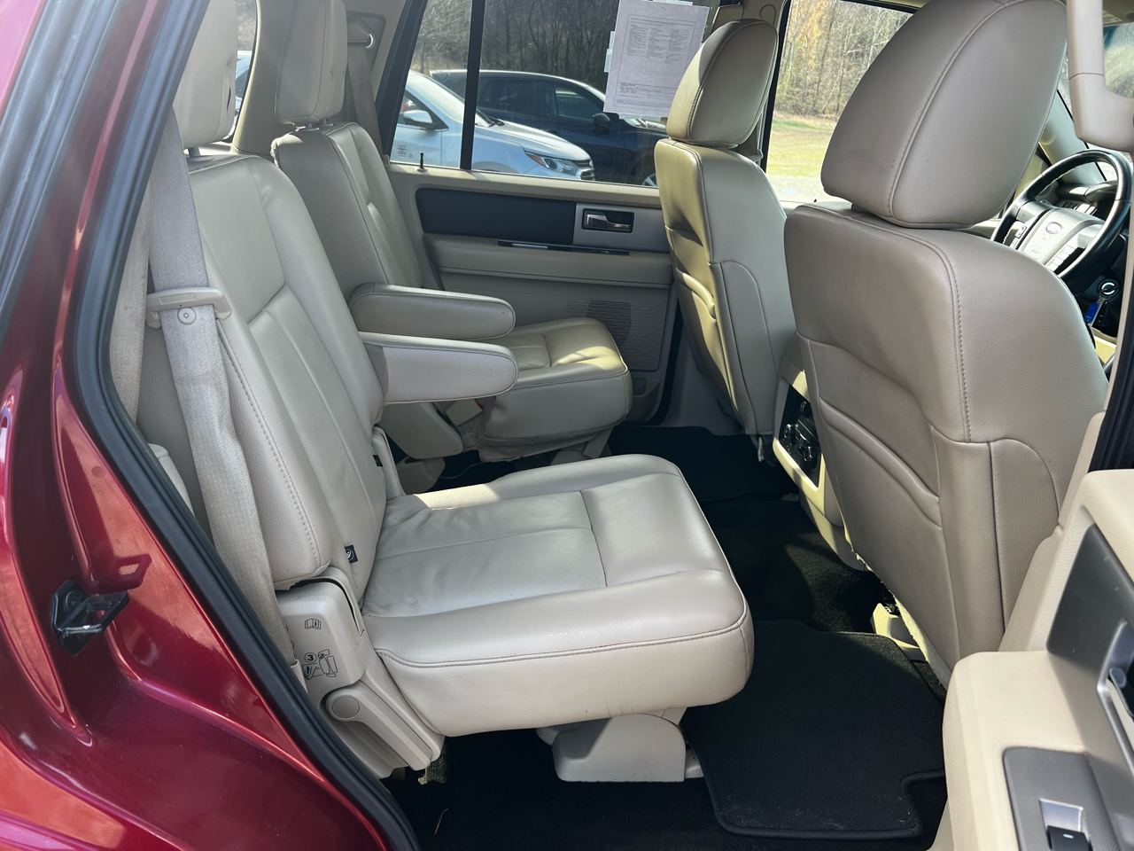 Ford Expedition XLT 2WD 2015