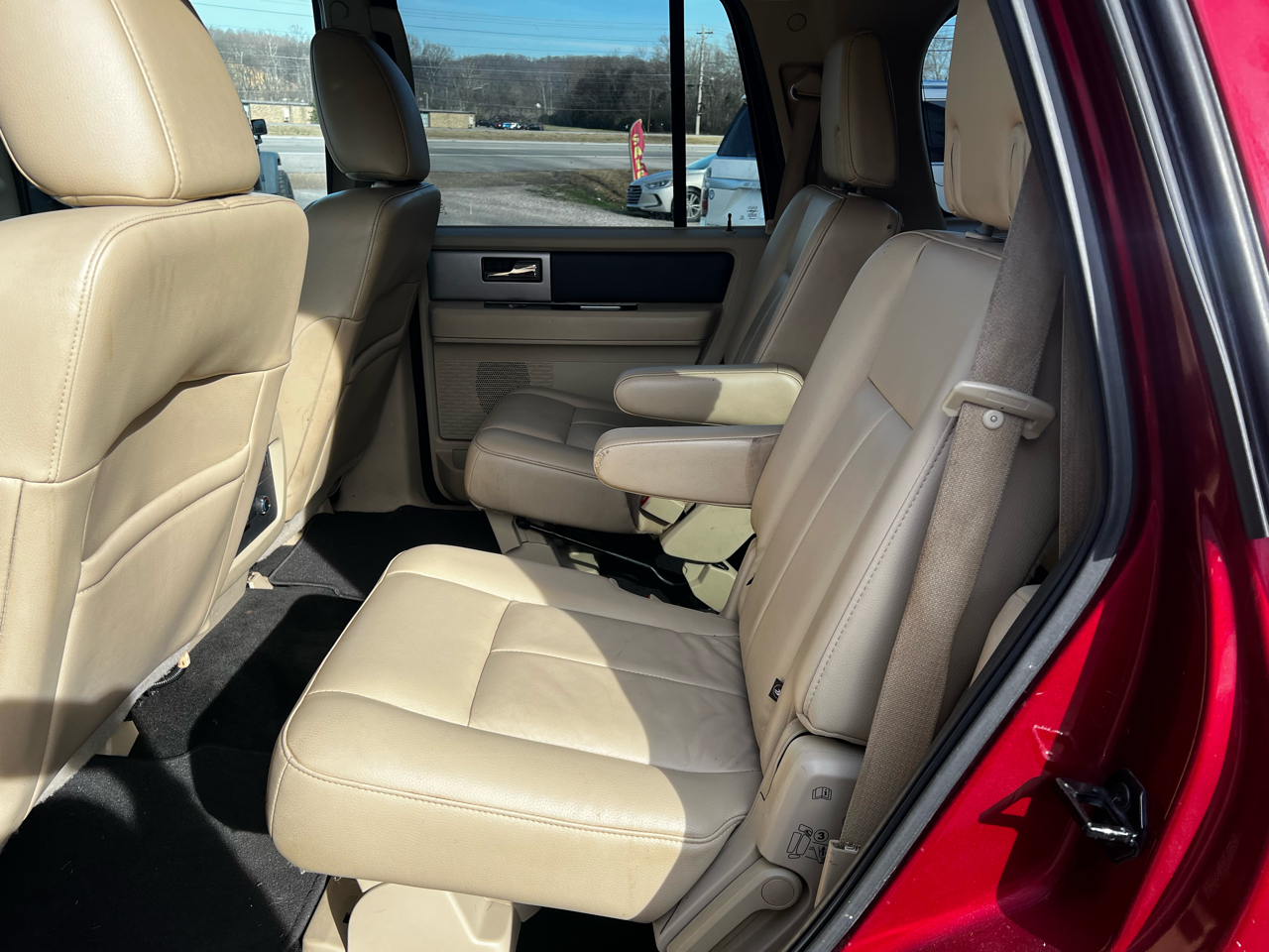 Ford Expedition XLT 2WD 2015