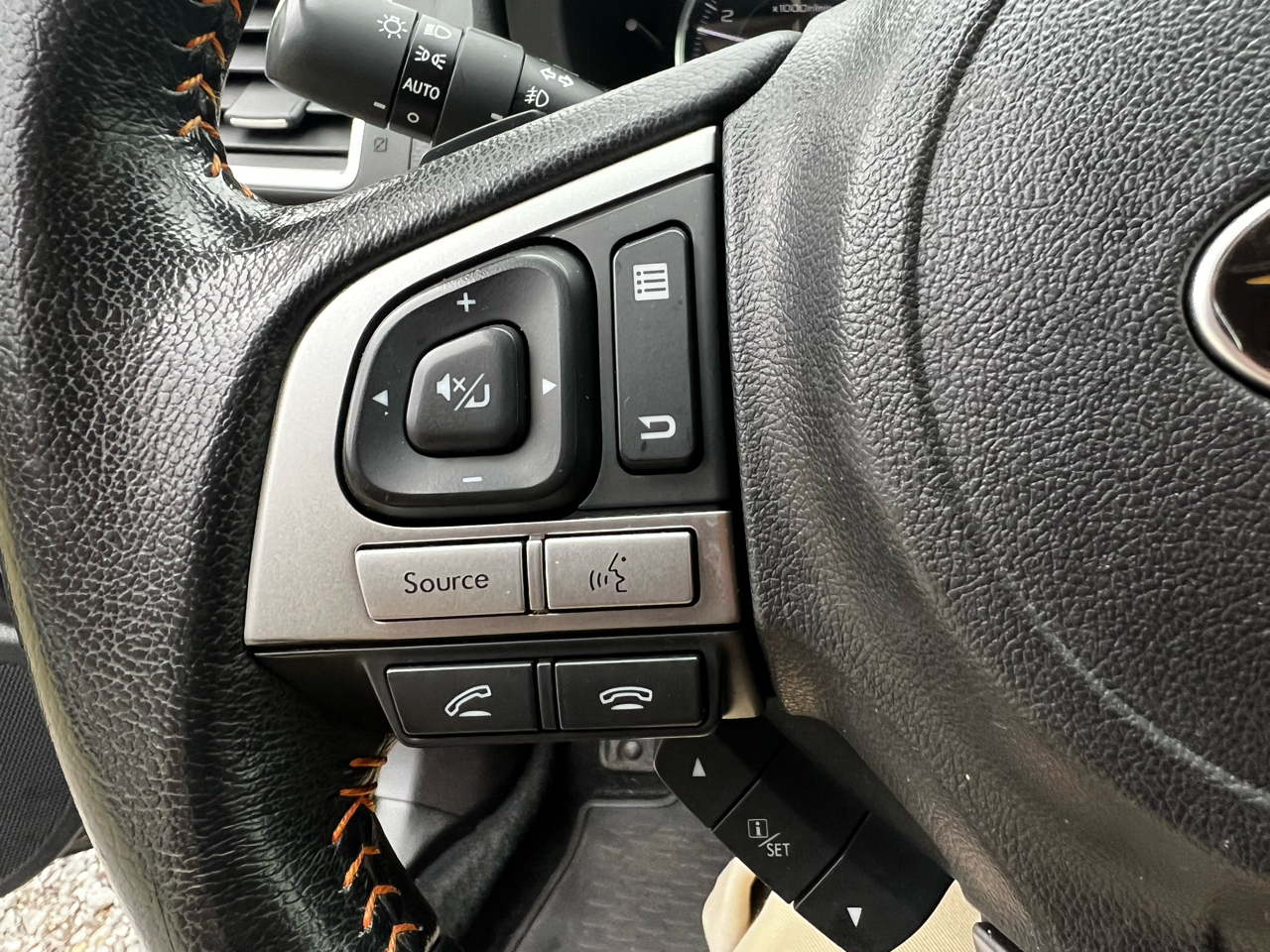 Subaru Crosstrek 2.0i Limited PZEV CVT 2016