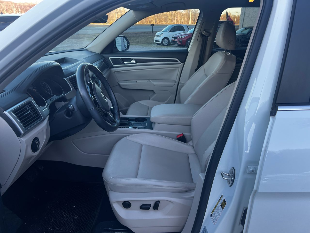 Volkswagen Atlas V6 SE w/Technology 2019