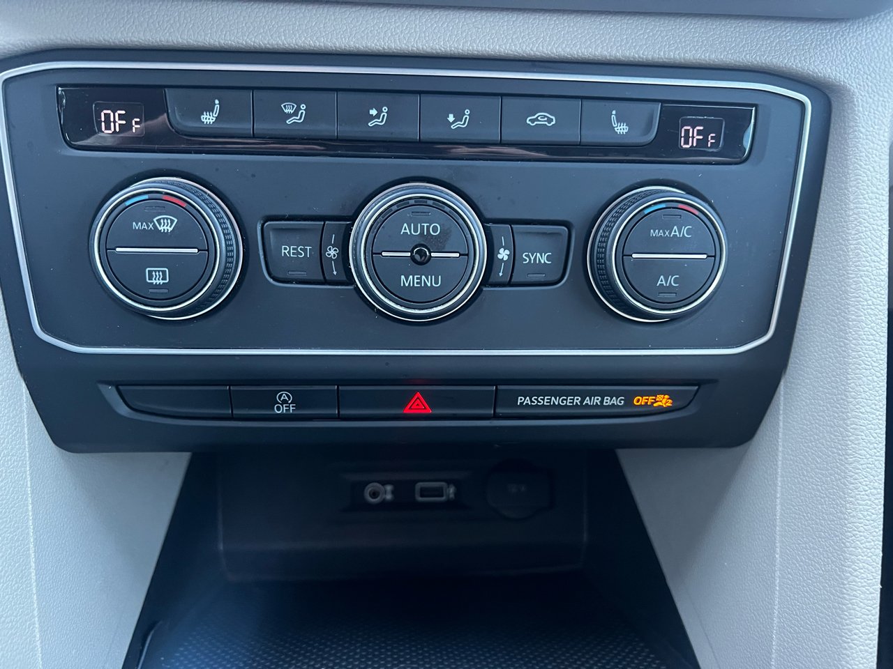 Volkswagen Atlas V6 SE w/Technology 2019