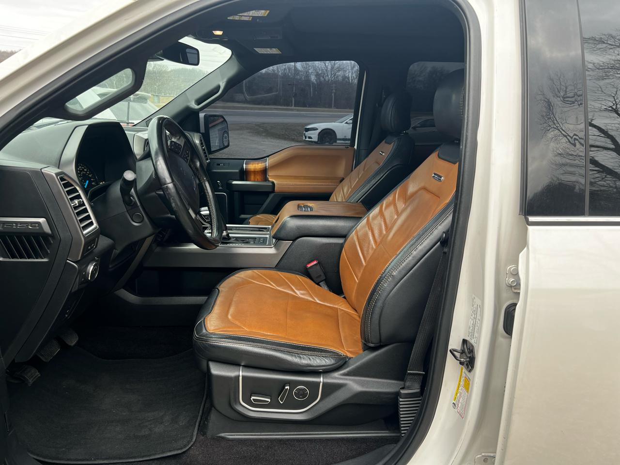 Ford F-150 Limited 4WD SuperCrew 5.5' Box 2016