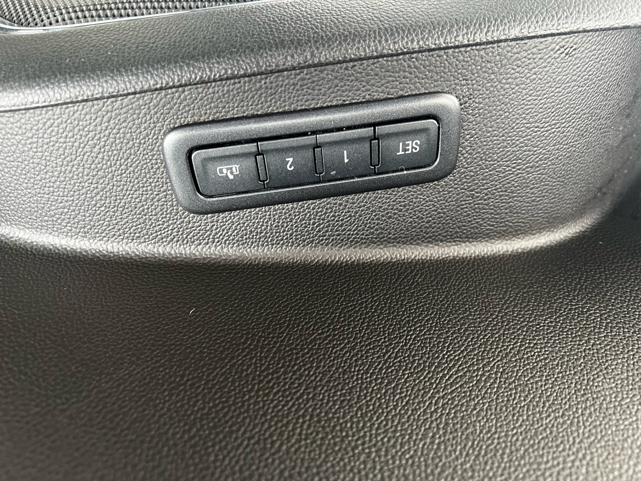 Chevrolet Tahoe LT 4WD 2015