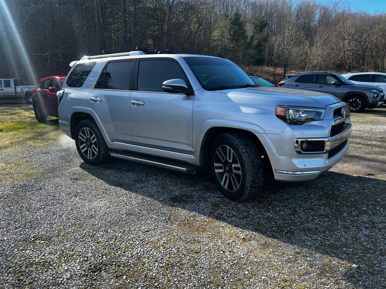 Toyota 4Runner Limited 2WD V6 2015