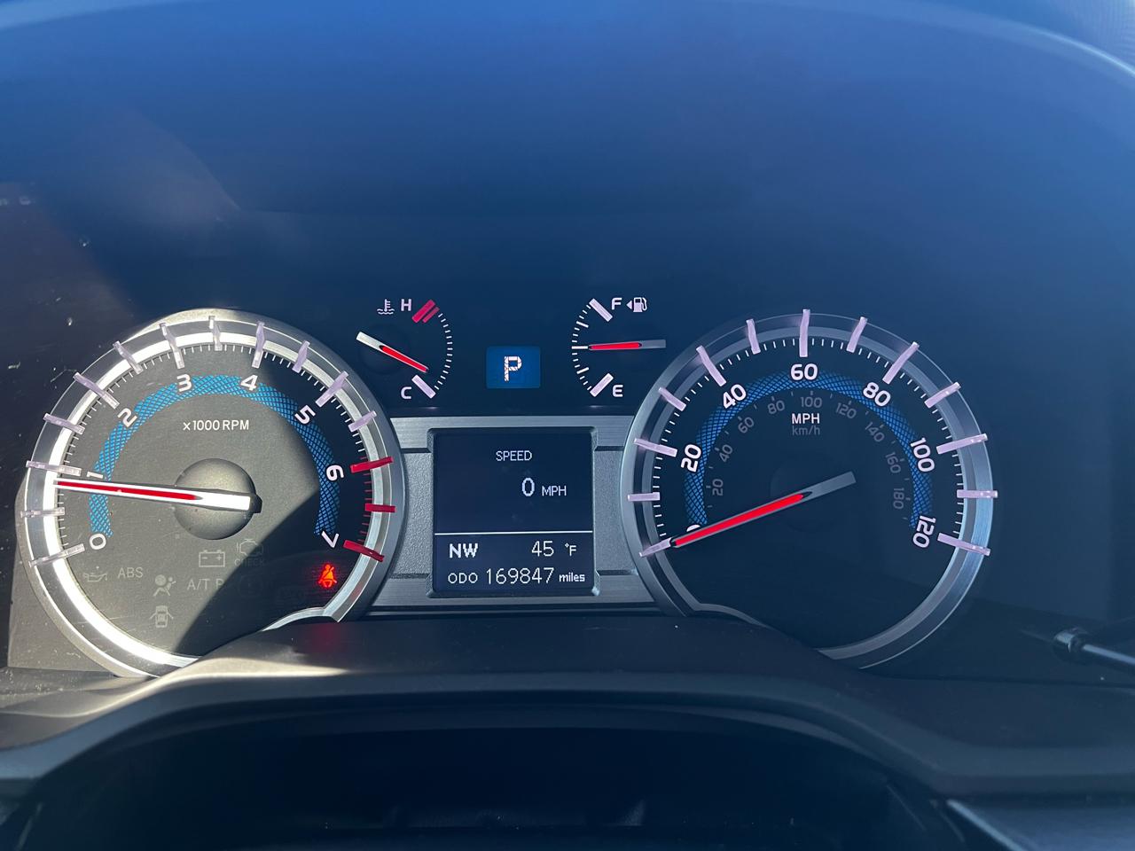 Toyota 4Runner Limited 2WD V6 2015