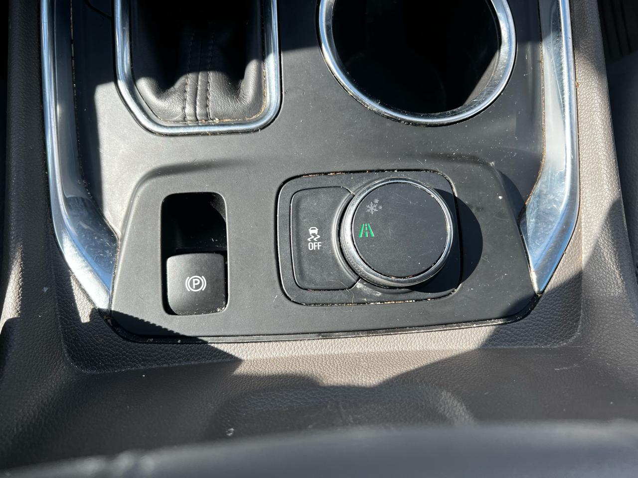 Chevrolet Traverse LT Leather FWD 2021