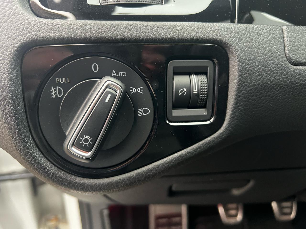 Volkswagen Golf GTI Autobahn 6M 2019