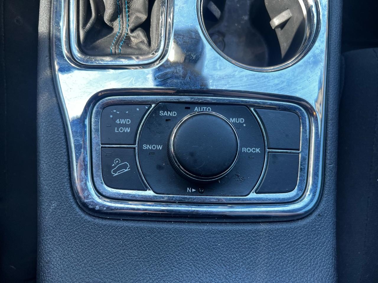 Jeep Grand Cherokee Laredo 4WD 2018