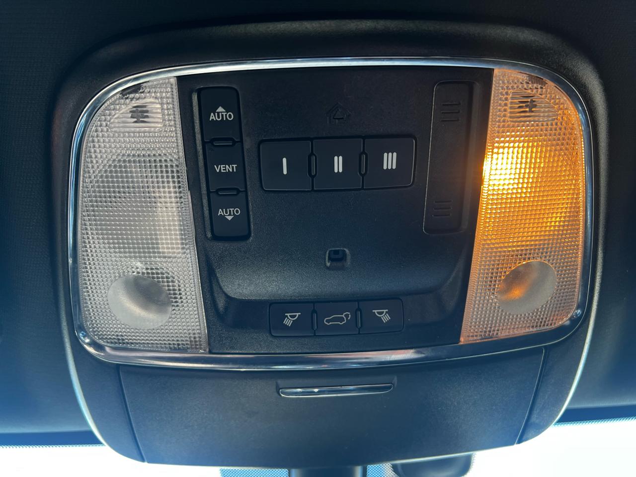 Jeep Grand Cherokee Laredo 4WD 2018